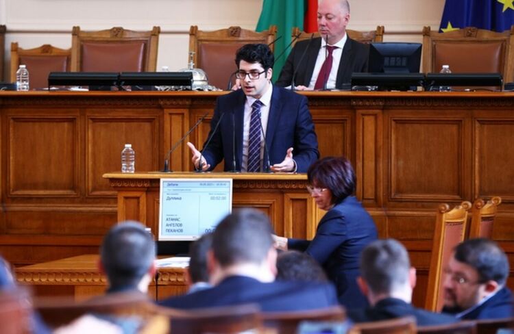 Пеканов: Предоговарянето на ПВУ продължава, целта ни е да не се допусне забавяне на изпълнението