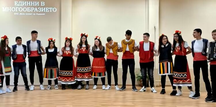 В навечерието на Гергьовден празнува Гимназията по селско стопанство