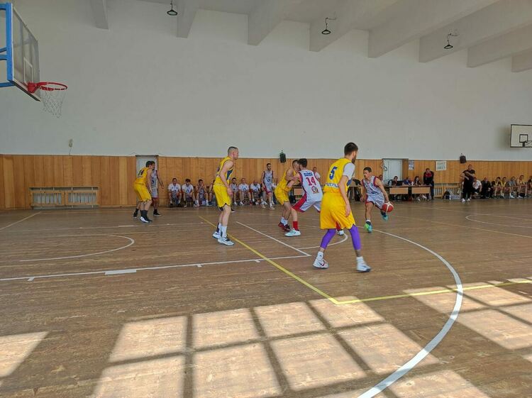 Баскетболна среща с благотворителна цел беше част от празниците в Златоград
