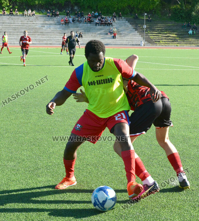 ОФК „Хасково“ с убедителна победа над „Хеброс“