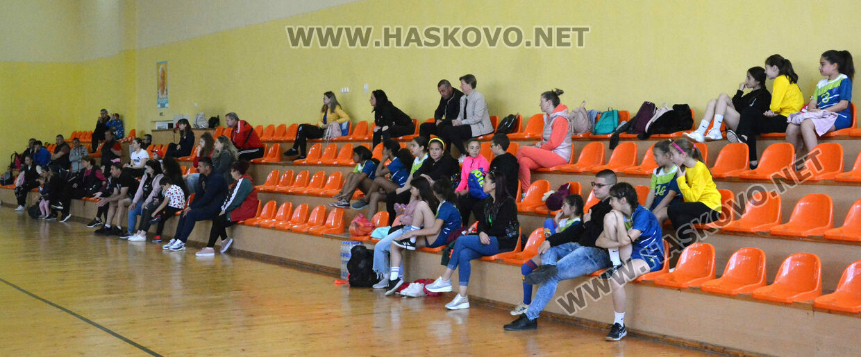 Младите хандбалистки на Хасково не се класираха за държавните финали