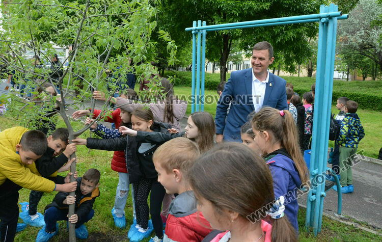 Хасково отбеляза Денят на Европа с екоакция