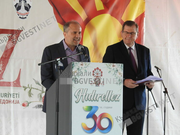 Фолклорният ансамбъл „Кърджали” спечели сърцата на публиката на престижен фестивал в Северна Македония