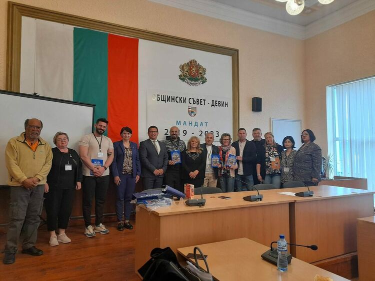 Учители от пет държави гостуваха в Община Девин