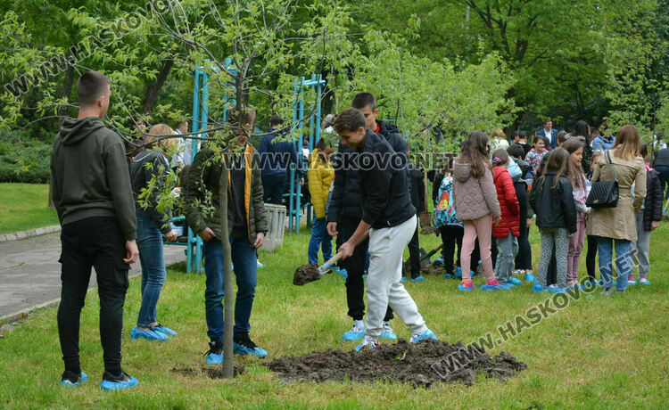 Хасково отбеляза Денят на Европа с екоакция