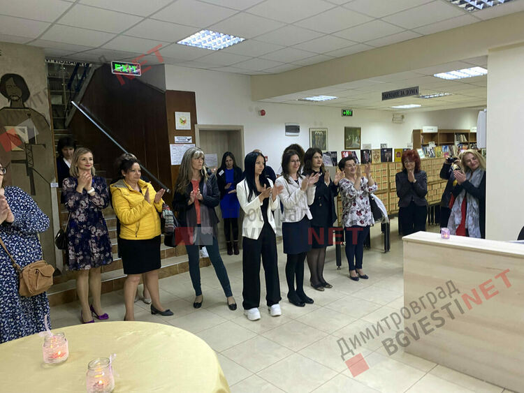 Градска библиотека „Пеньо Пенев“ отпразнува 70-годишен юбилей