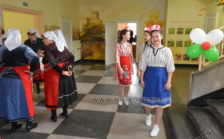 Фондация финансира обновяването на училищните стаи в с. Войводово