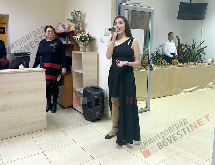 Градска библиотека „Пеньо Пенев“ отпразнува 70-годишен юбилей