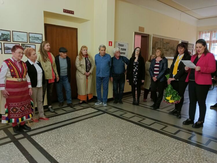 Откриха традиционната изложба за Деня на Европа