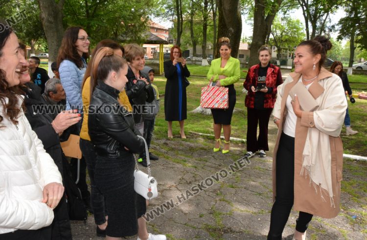Фондация финансира обновяването на училищните стаи в с. Войводово