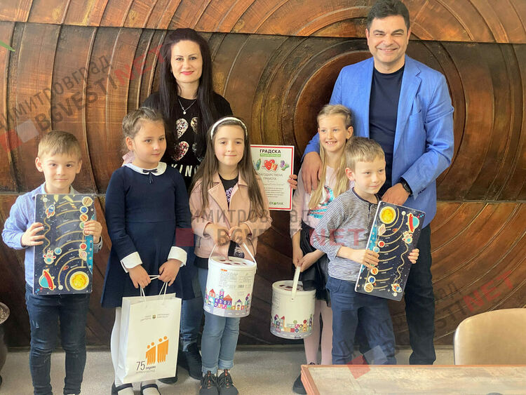 13 училища участваха в кампанията за рециклиране, победителят предаде 905кг, а друго школо - 9кг