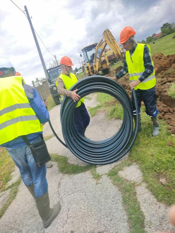 Подменят 1200 метра водопровод в Динево заради честите аварии