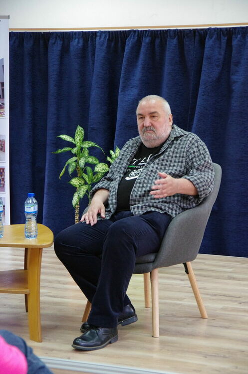 Пламен Асенов представи своята поредица „Великите европейци“ в Димитровград
