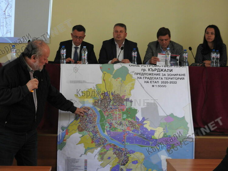 Проф.Тони Веков д.м.н.:Изграждаме първия български частен медицински университет в Кърджали заедно с високотехнологична болница