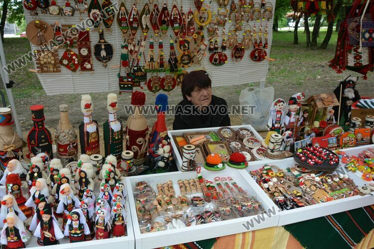 Позиционираха два етнокъта и занаятчийски ръкоделия на старта на „Китна Тракия“