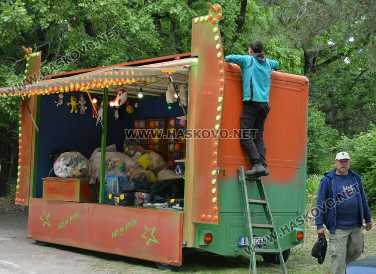 Позиционираха два етнокъта и занаятчийски ръкоделия на старта на „Китна Тракия“