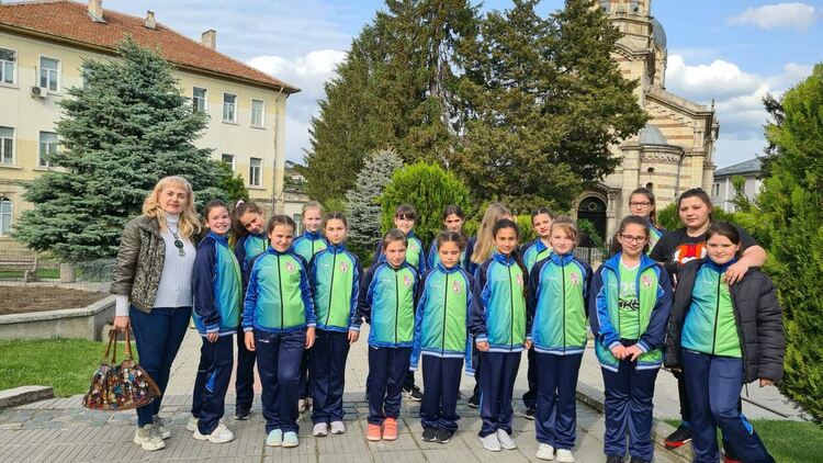 Младите хандбалистки на Хасково играха държавен финал