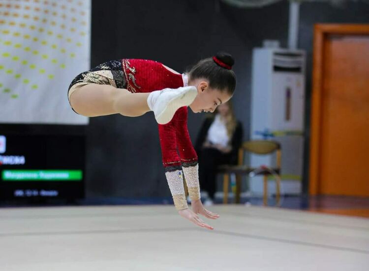 Куп медали за „Мега спорт“ от държавното по спортна аеробика