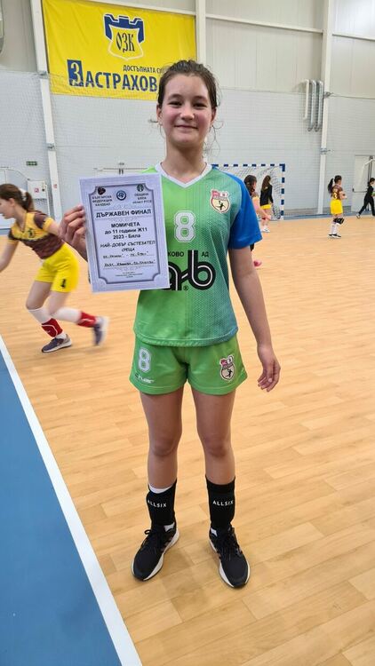 Младите хандбалистки на Хасково играха държавен финал