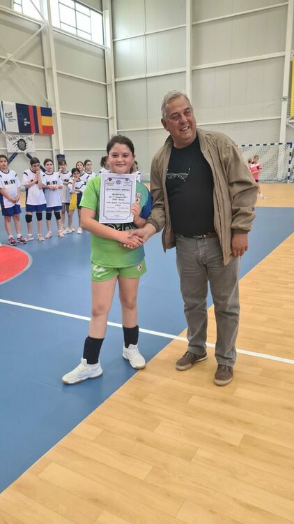 Младите хандбалистки на Хасково играха държавен финал