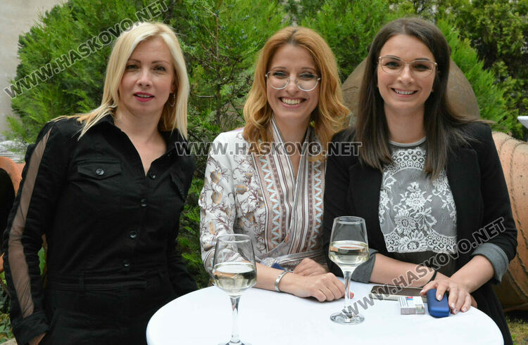 Телевизия eTV навърши 10 години