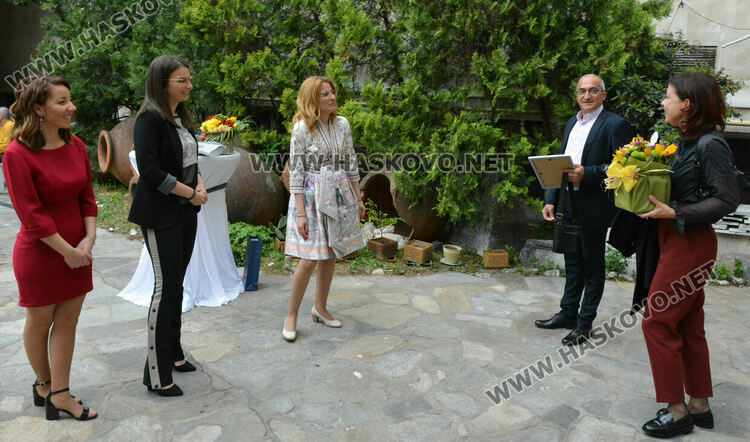 Телевизия eTV навърши 10 години