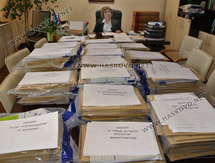 1541 зрелостници се явяват на матурата по БЕЛ в Хасковско