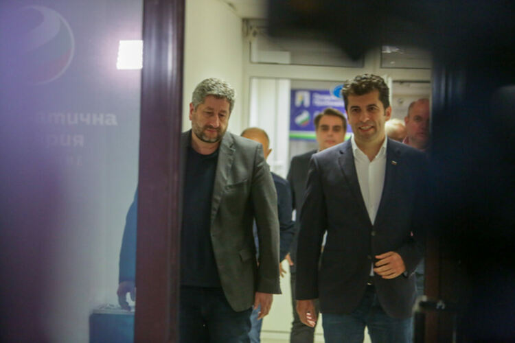 Кирил Петков: Няма да подкрепим първия мандат, започваме да работим за втория мандат