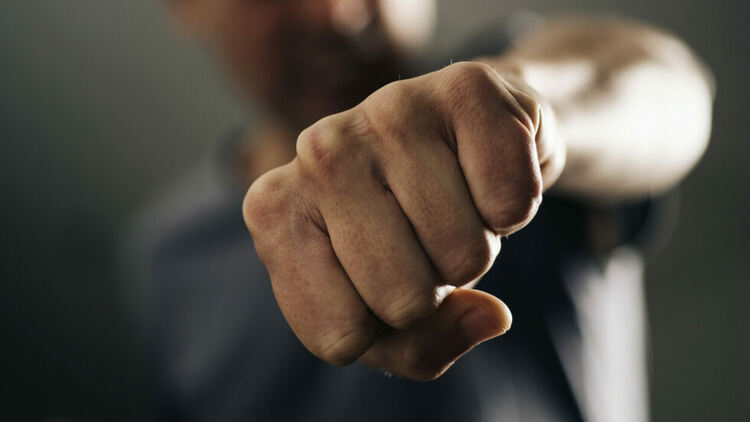 25-годишен е пострадал след сбиване с негов познат