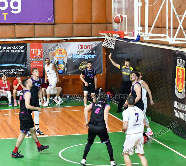 Баскетболистите на Хасково се класираха за финал след победа над „Пловдив мамбас“