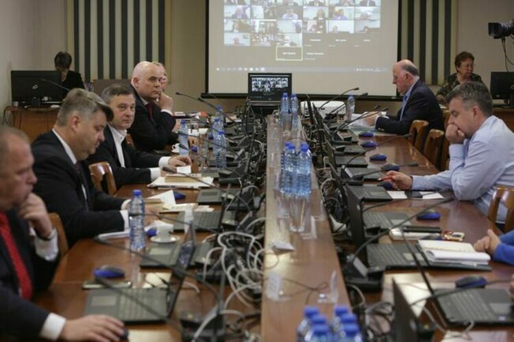 Гешев излиза в отпуска. ВСС заседава по сигнала на Сарафов