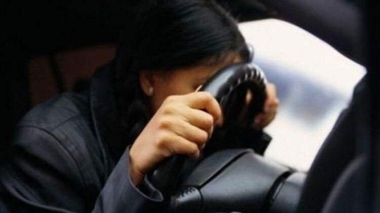 58-годишна жена на съд за шофиране на автомобил след употреба на алкохол