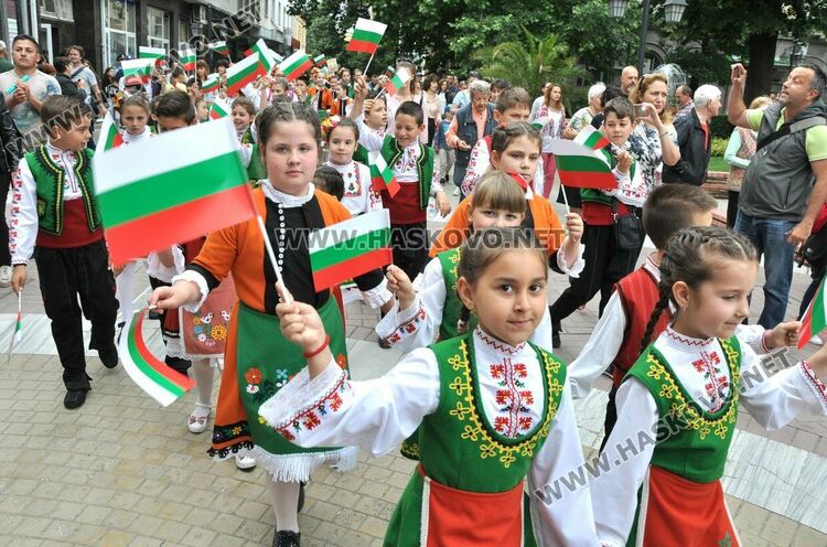 Празнично шествие ще премине през Хасково на 24 май