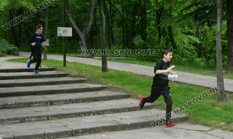 „Компас“ отбеляза Световния ден на ориентирането в парк „Ямача“
