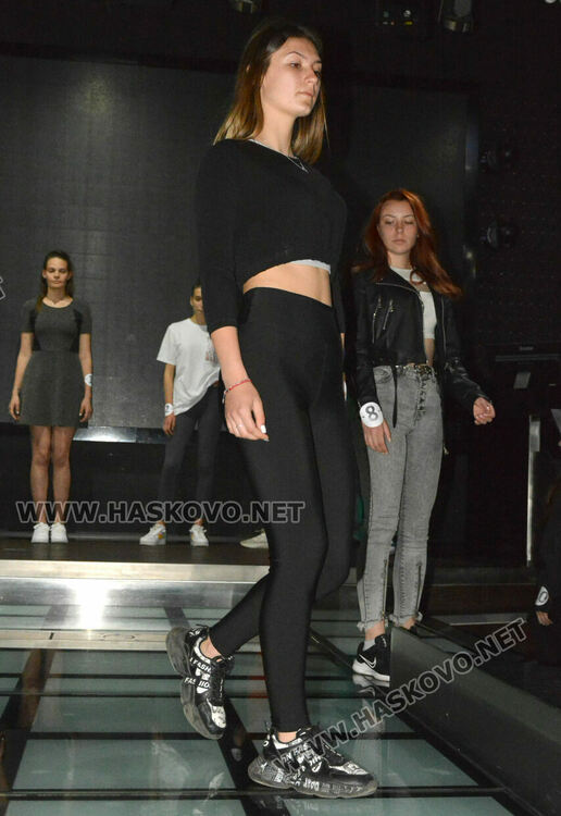 11 красавици ще спорят в Хасково за „Мис България“ 