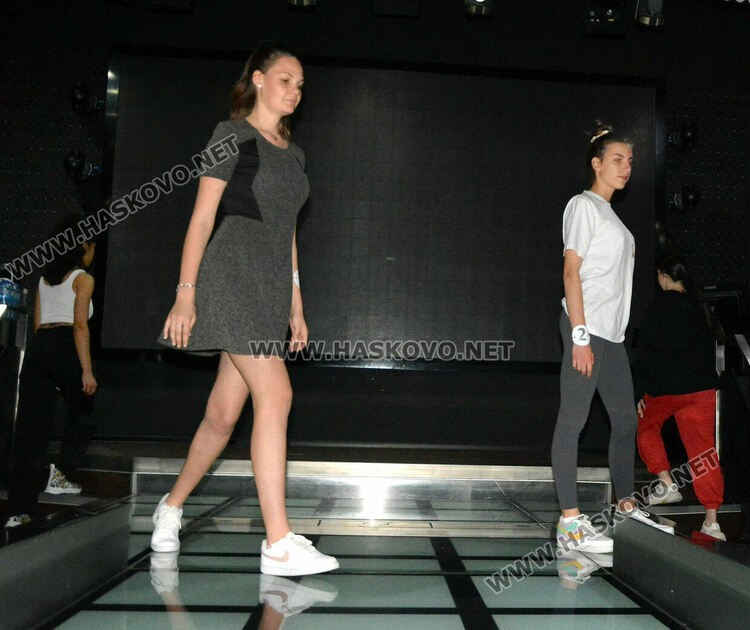 11 красавици ще спорят в Хасково за „Мис България“ 