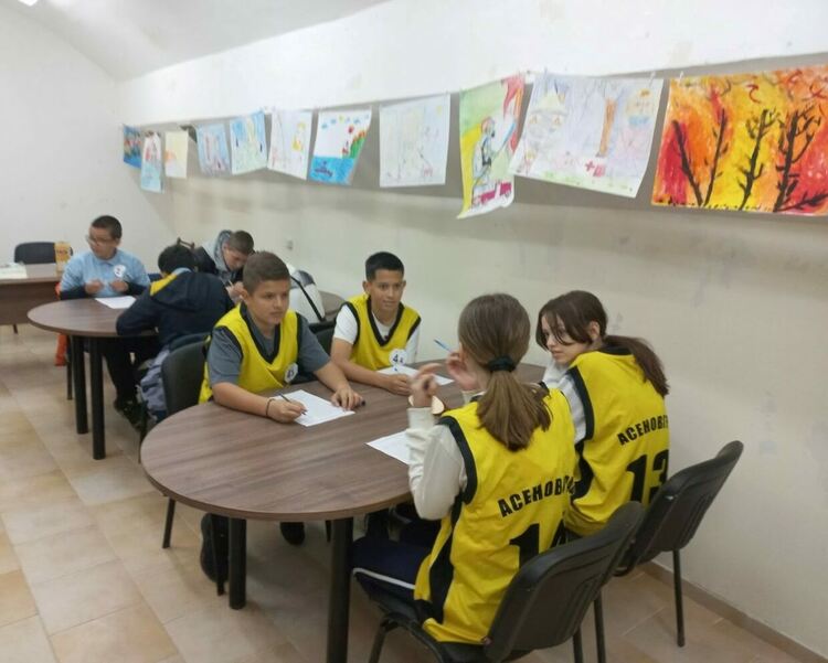 Ученици от Асеновград участваха в състезание за защита от бедствия 