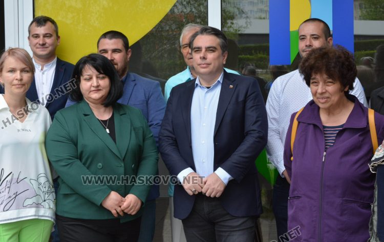 Асен Василев е оптимист за добра перспектива с втори мандат за съставяне на правителство