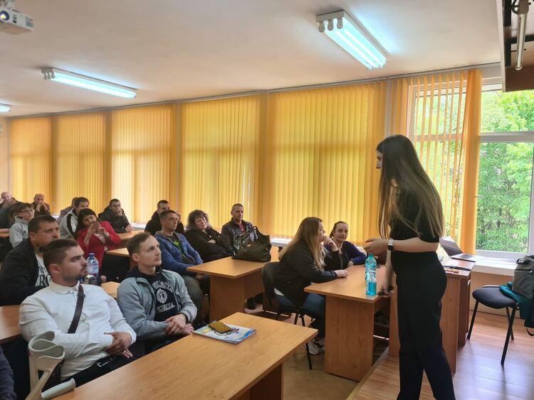 "Клуб на предприемача" се сформира във Физико-Технологичния факултет