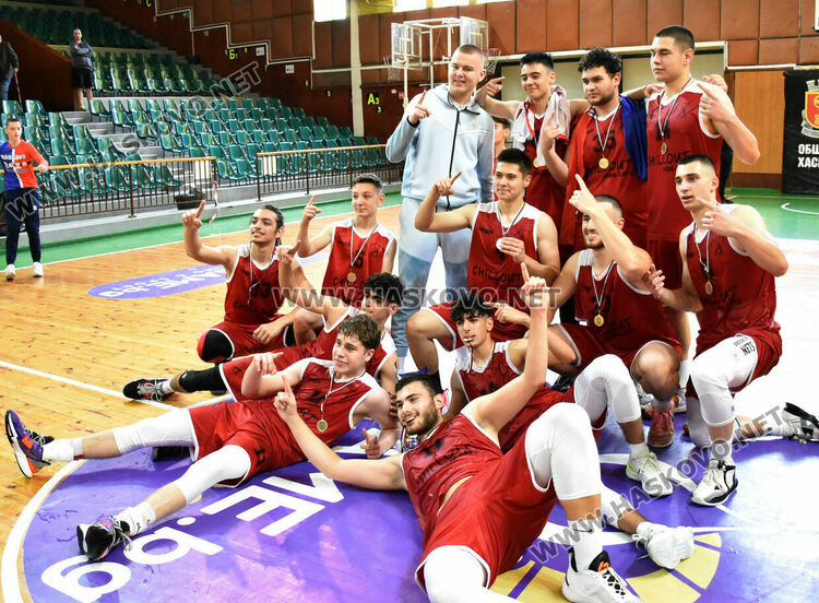 Триумф за юношите на баскетболния “Хасково”