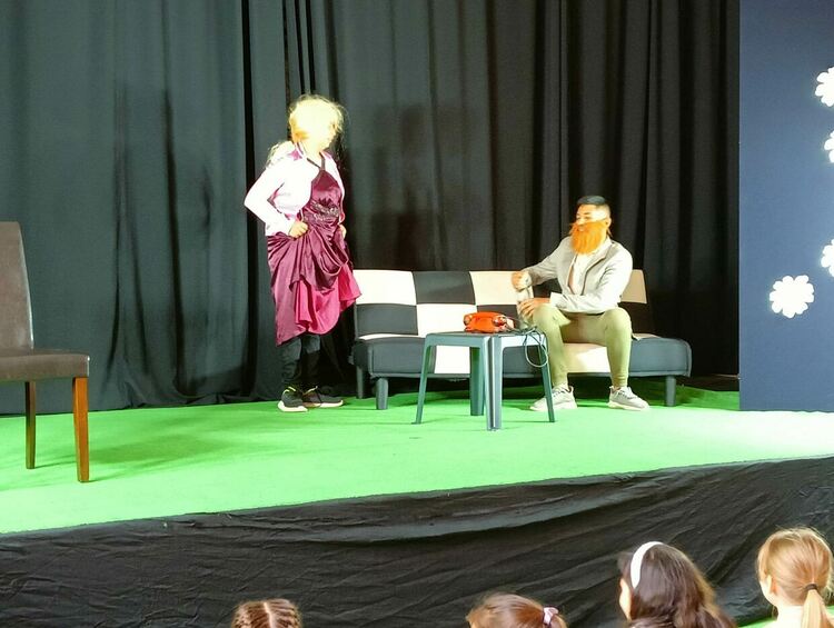 Яна Борисова вдъхнови театралите от Дебърското училище