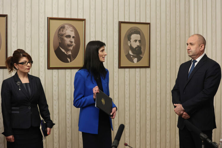 Мария Габриел върна неизпълнения първи мандат. Вторият мандат ще бъде национален