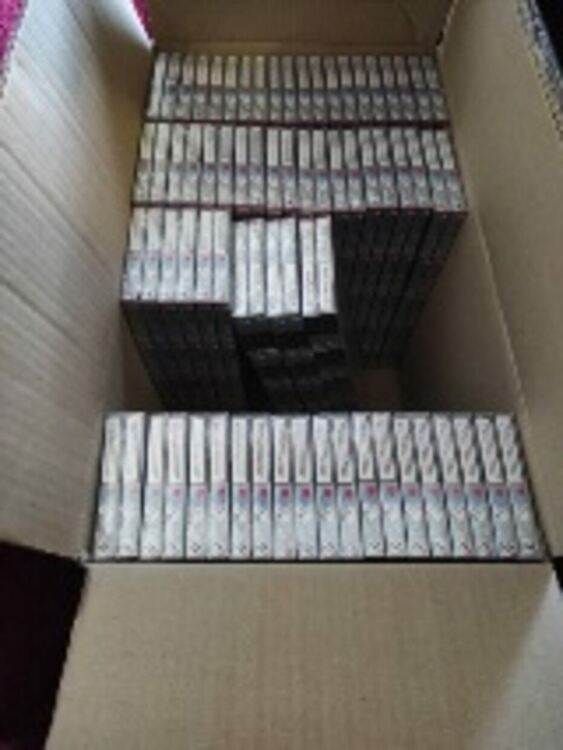 Голямо количество цигари без бандерол са иззети при акция на пернишки полицаи