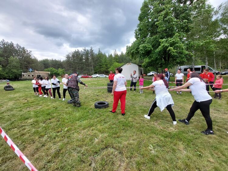 По повод 24 май РК „Спорт и здраве” и Община Кърджали организираха спортен празник в базата край Широко поле