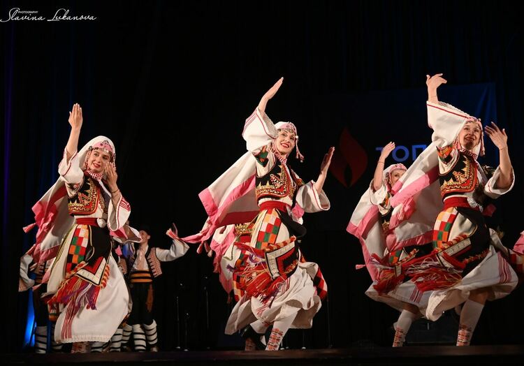 Домът на културата с юбилеен концерт спектакъл за Деня на славянската писменост и българската култура