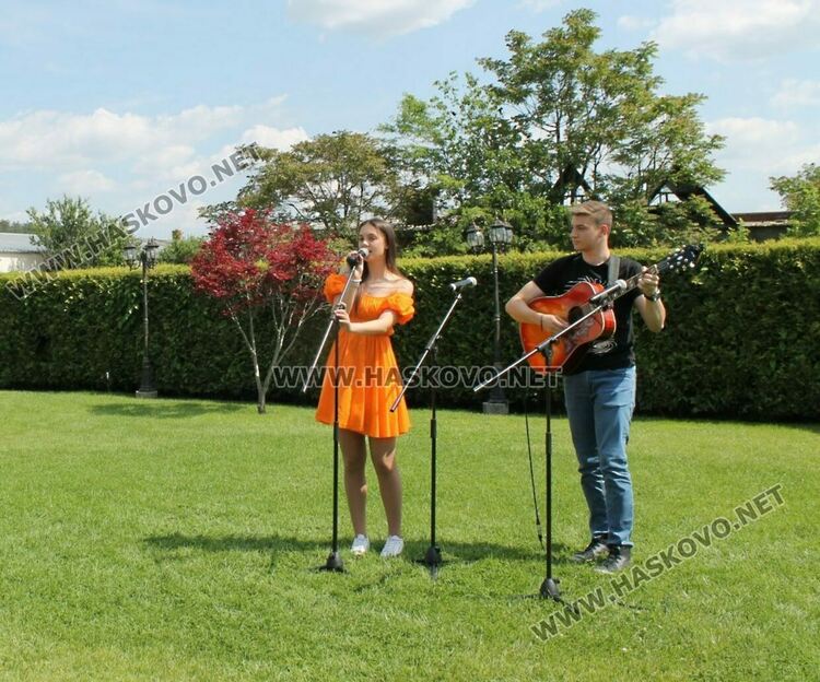 Най-заслужилите учители, ученици и просветни дейци в Свиленград получиха награди от кмета по повод 24 май