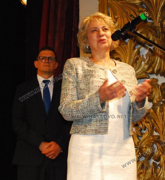 На тържествена церемония в театъра бяха връчени наградите за просвета и култура в Хасково