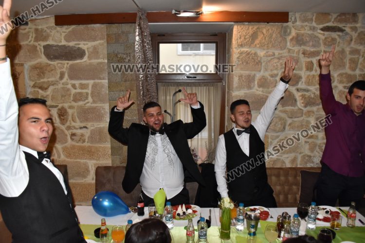 Звезден час за абитуриентите от Хасково