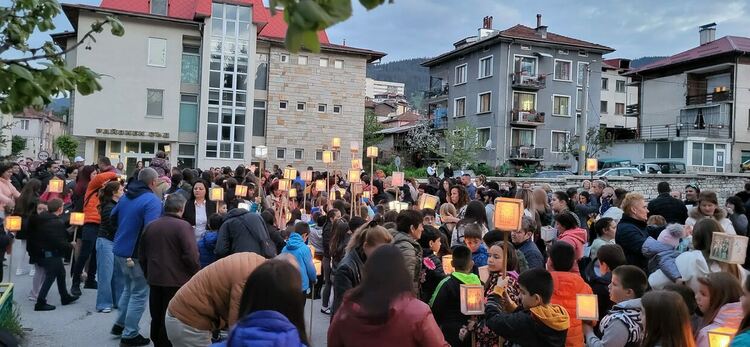 В Чепеларе почетоха Деня на светите братя Кирил и Методий с редица прояви