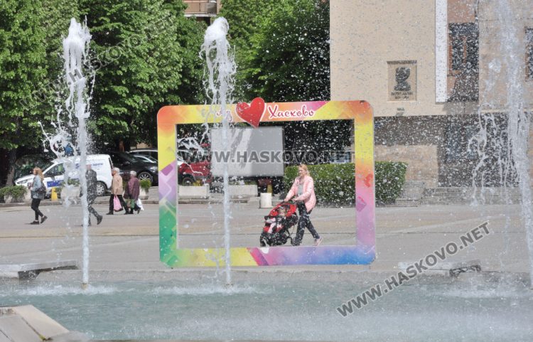 Слънце, облаци и дъжд в четвъртък